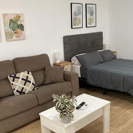 Rockside Residences Suites La Linea N3 La Línea de la Concepción Exteriör bild