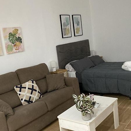 Rockside Residences Suites La Linea N3 La Línea de la Concepción Exteriör bild